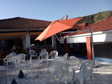 Ombrelone Monoflex Sextavado Com Pé Lateral e Braço Articulado em Alumínio