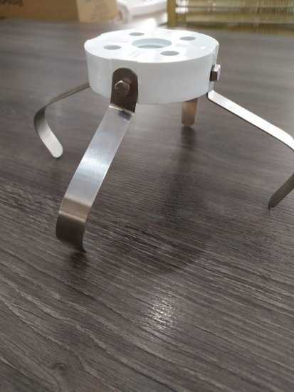 Adaptador de Leds com Garras Grandes