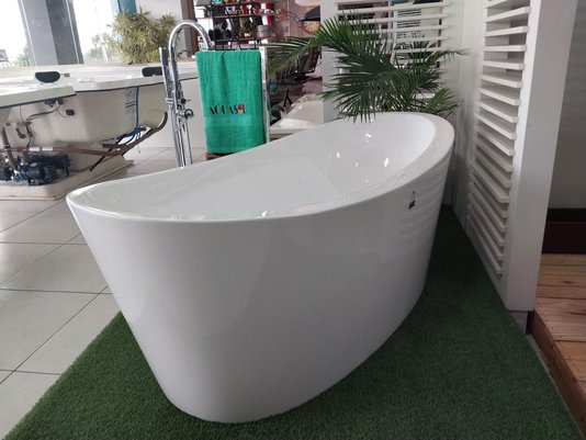 Banheira Air Massage Creta X Freestanding em Acrílico
