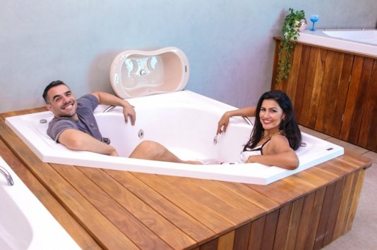 Banheira de Canto Estrela Dalva Padrão em Gel Coat