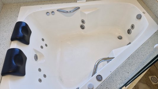 Banheira de Canto M11D em Gel Coat Padrão