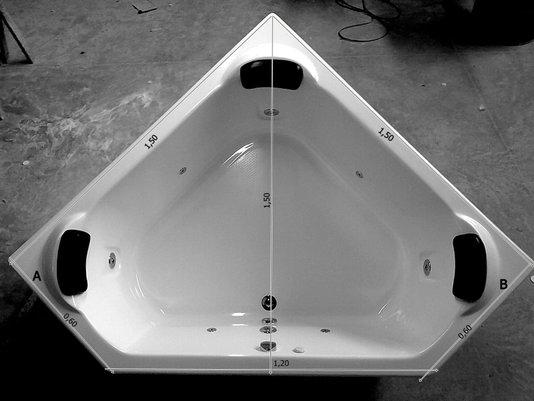 Banheira de Canto M12 em Gel Coat Padrão