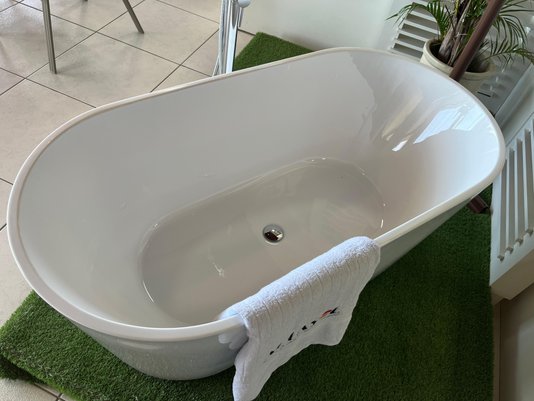 Banheira de Imersão Ivy em Acrílico Premium – Envio Rápido em 24 Horas