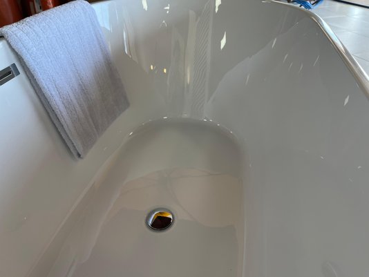 Banheira de Imersão Ivy em Acrílico Premium – Envio Rápido em 24 Horas