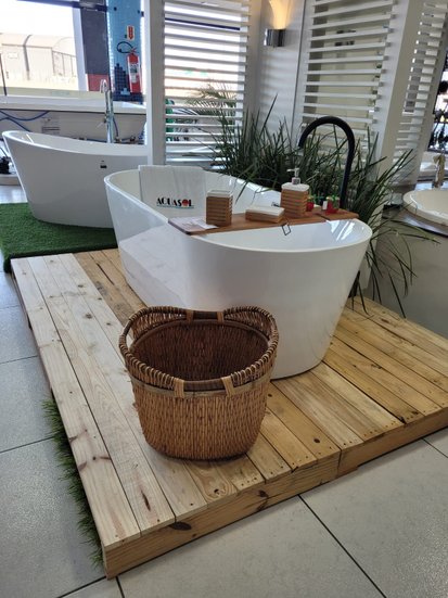 Banheira de Imersão Ivy em Acrílico Premium – Envio Rápido em 24 Horas