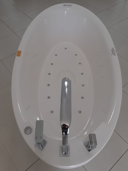 Banheira de Imersão Roma Slim Plus em Gel Coat