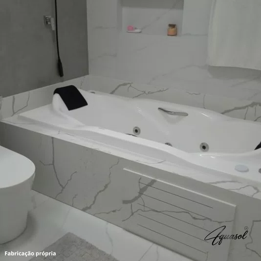 Banheira Dupla de Hidromassagem Completa Bari em Gel Coat *