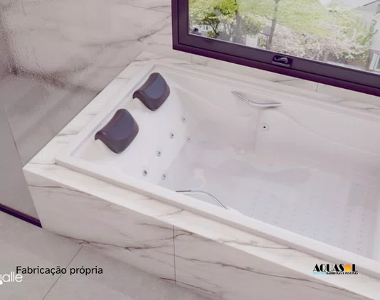 Banheira Dupla de Hidromassagem Completa Roma em Gel Coat