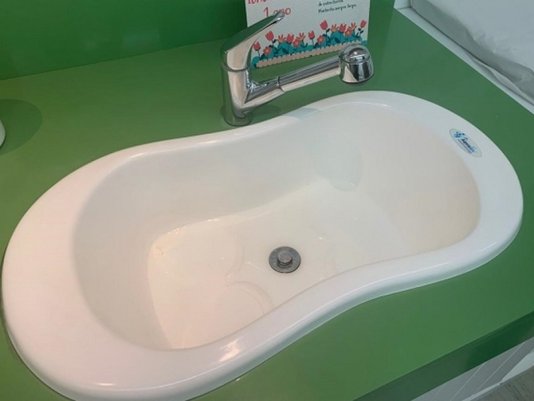 Banheira Infantil Cyca de Embutir Sem Dreno em Gel Coat