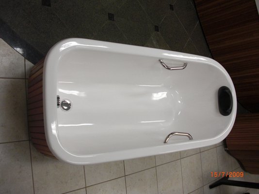 Banheira Oval Luna Slim Plus em Gel Coat