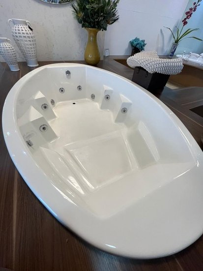Banheira Hidro Oval Pérola 2,10x1,30 Gel Coat - Entrega Imediata