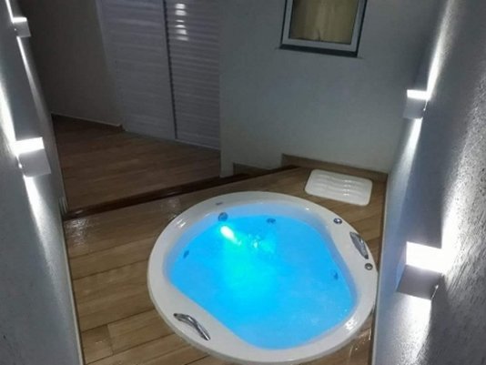 Banheira Redonda Hortênsia Padrão em Gel Coat
