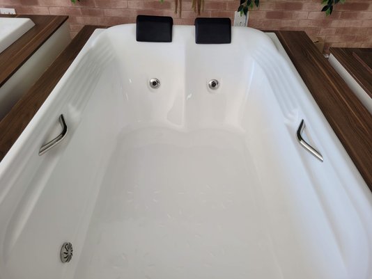 Banheira Retangular Dupla Ascoli em Gel Coat