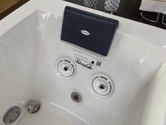 Banheira Retangular Pietá Single Designer em Acrílico