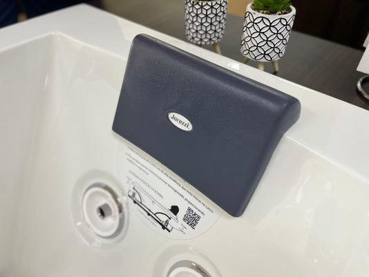 Banheira Retangular Pietá Single Designer em Acrílico