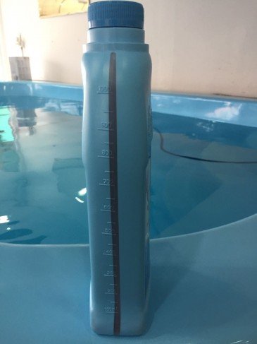 Limpa Bordas Especial para Piscinas Hidrosan 1 Litro
