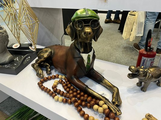 Cachorro Decorativo em Metal