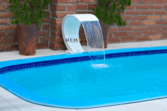 Cascata Luna em Fibra para Piscinas