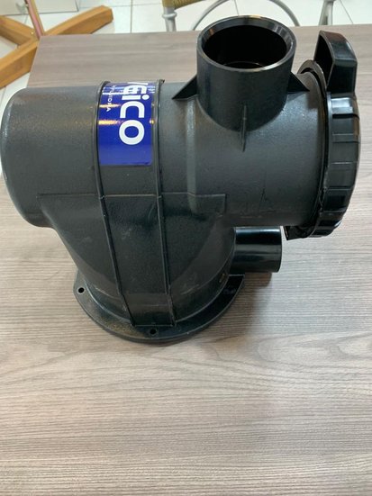Corpo da bomba e pré filtro Veico