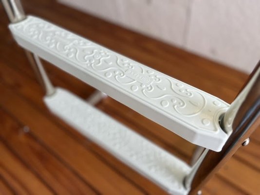 Escada Aço Inox com 2 Degraus ABS Anatômico para Piscinas