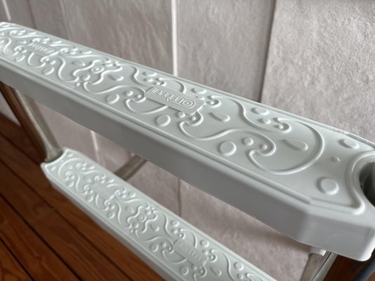 Escada Aço Inox com 2 Degraus ABS Anatômico para Piscinas
