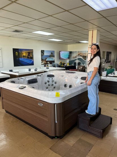 Escada Jacuzzi Dois Degraus de Polipropileno Antiderrapante para SPA