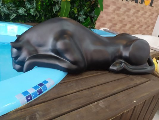 Escultura Pantera Bebendo Àgua para Piscinas