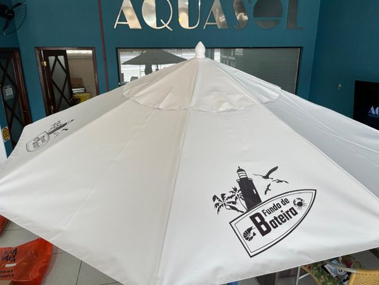 Guarda-sol Tipo Italiano Ombrelone Redondo Linha Clássica Em Madeira e Bagum Personalizado 2,40 M