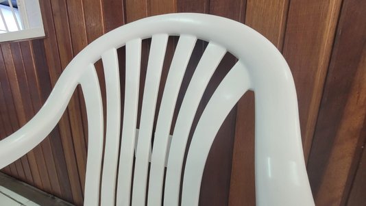 Poltrona Régia Pisani com Encosto Alto