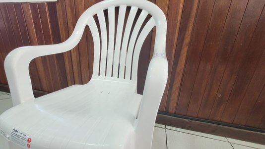 Poltrona Régia Pisani com Encosto Alto