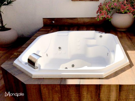SPA Octogonal Piccolo em Acrílico