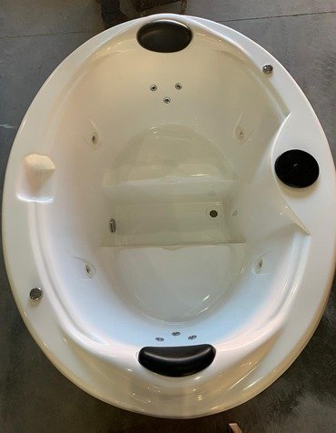 Spa Oval Olympus Diamante em Gel Coat