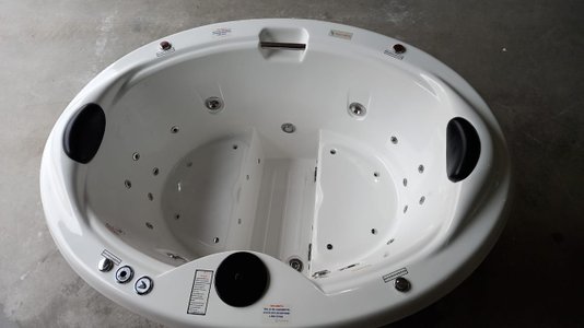 Spa Oval Olympus Diamante em Gel Coat