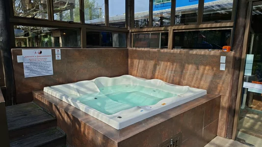 SPA Quadrada Cassino em Gel Coat