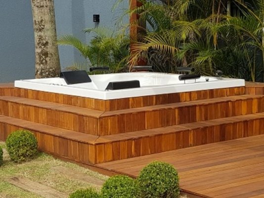SPA Quadrada Top Line Padrão em Gel Coat