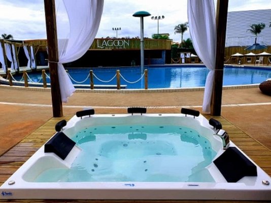 SPA Quadrada Top Line Star em Gel Coat