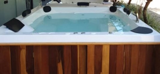 Spa Quadrado Amarilis Padrão em Gel Coat