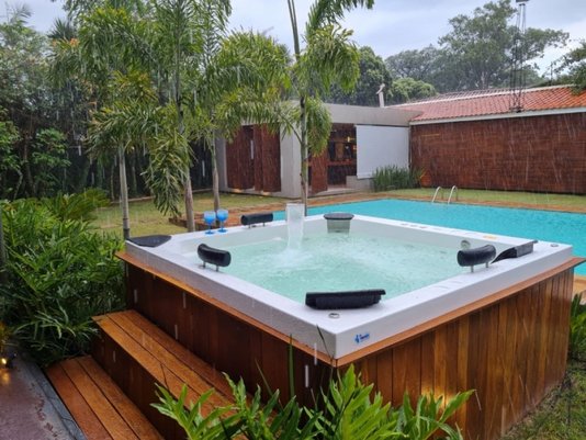 Spa Quadrado Amarilis Padrão em Gel Coat