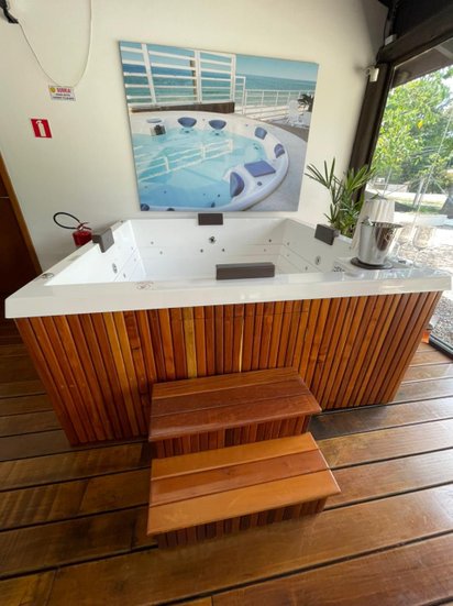 Spa Quadrado Araucária Esmeralda em Gel Coat
