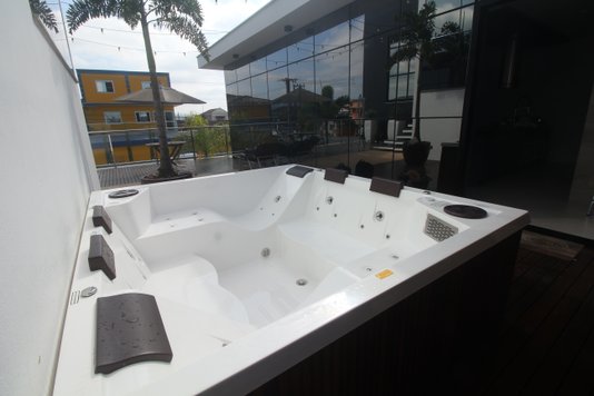 Spa Quadrado Atlantis Slim Plus em Gel Coat