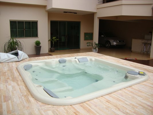 Spa Quadrado Aurora Diamante em Gel Coat