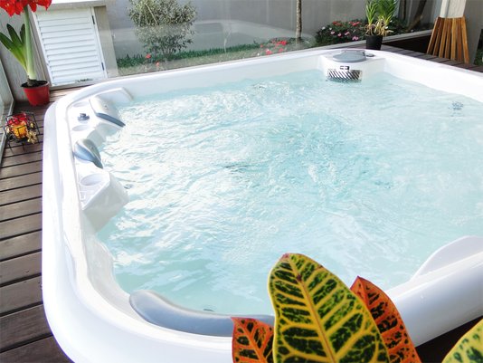 Spa Quadrado Aurora Diamante em Gel Coat