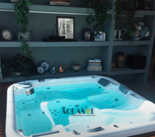 Spa Quadrado Aurora Slim em Gel Coat