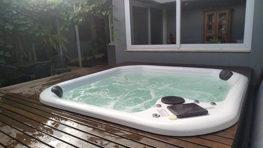 Spa Quadrado Guaratuba Diamante em Gel Coat