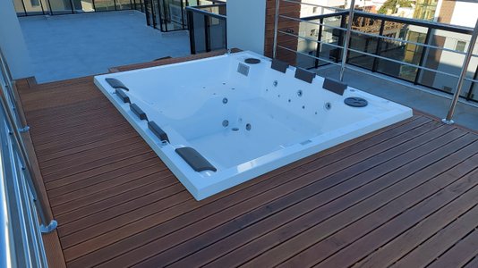 Spa Quadrado Infinity Diamante em Gel Coat