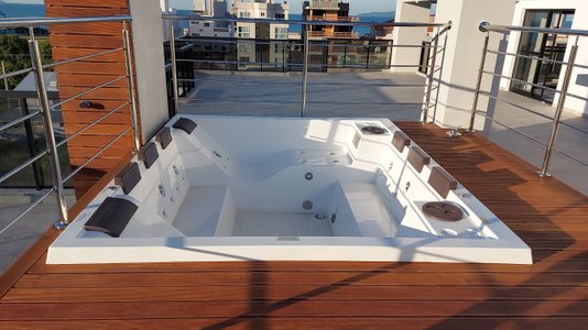 Spa Quadrado Infinity Diamante em Gel Coat