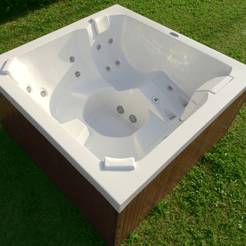 SPA Quadrado J185-L 60HZ Jacuzzi em Acrílico Com Fechamento e Cobertura Térmica