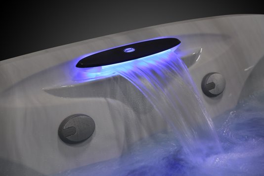 Spa Quadrado J475 Jacuzzi em Acrílico Com Fechamento e Cobertura Térmica