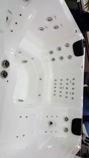 Spa Hidromassagem Quadrado Toledo Slim em Gel Coat