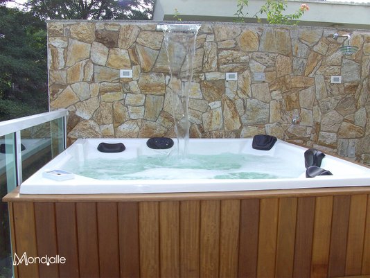 SPA Quadrado Veneza 2.0 em Acrílico